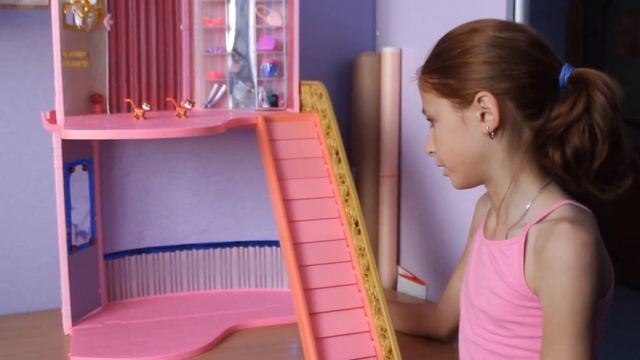 ДОМ КУКЛЫ БАРБИ/DIY/ ДЕКОР СВОИМИ РУКАМИ В ДОМЕ Barbie/для серии Barbie безграничные движения смотреть онлайн