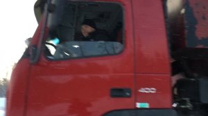 Зимник Усть-Кут - Мирный. Вытащили американца.