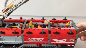 Lego Technic 42068 Пожарная служба аэропорта [обзор]