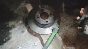 обслуживание тормозного суппорта Ауди 80 б4 @Audi @Do_not_brake