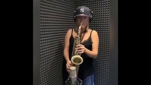 Mr Credo - Медляк (Ladynsax Анастасия Высоцкая cover).mp4