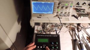 Функциональный генератор на MAX038