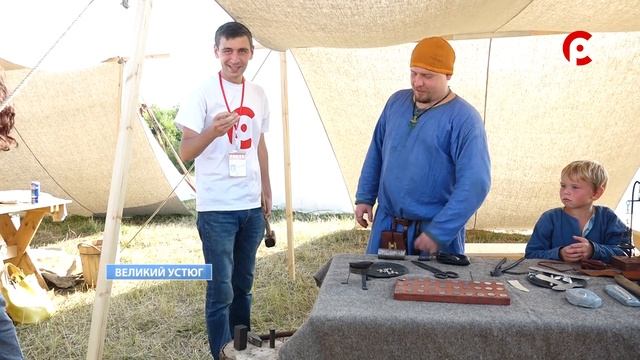 Реконструкторы