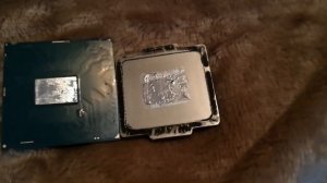 Intel 7700k и жидкий металл спустя год после скальпирования. 7700K + Liquid Pro CS, after 12 months