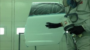 Покраска авто своими руками. Шаг - 7. Нанесение базовой краски.