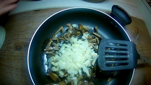 Гречневая каша с грибами в горшочке! смотреть онлайн