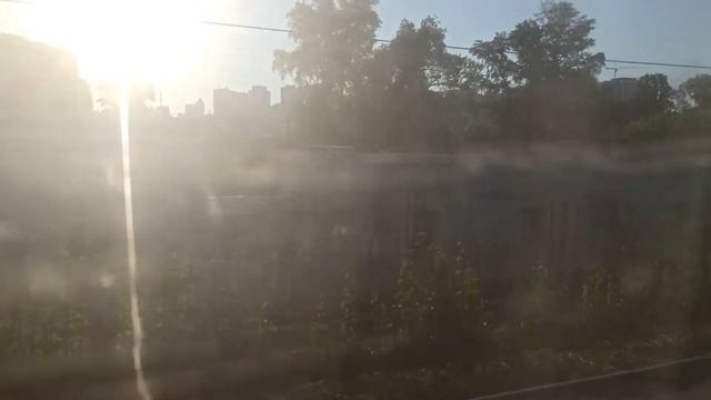 Поезд 38 Запорожжя 1 - Киев пассажирский Прибываем на станцию Киев пассажирский ну почти прибываем. смотреть онлайн