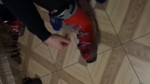 Правильное застегивание и одевание горнолыжных ботинок