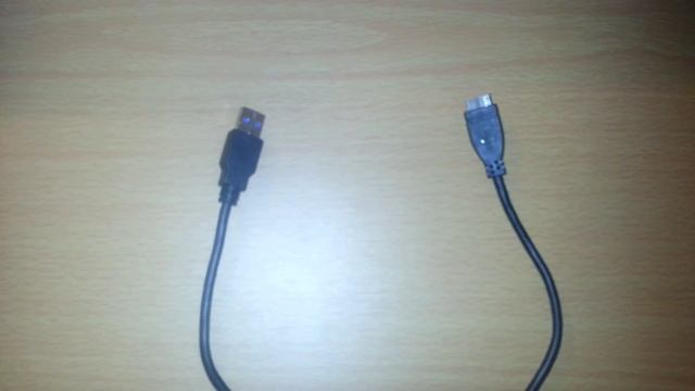 Dropping A Hard Drive Cable смотреть онлайн