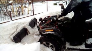 Работа с отвалом. Уборка снега. До замены ДВС