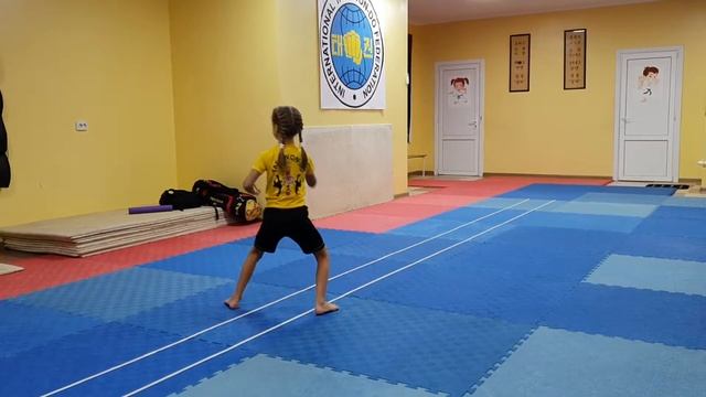 Вонхе хьенг в исполнении Ключниковой Дарьи 6 лет
