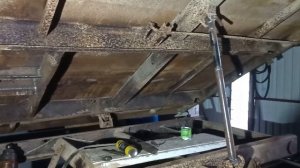 Моя тракторная телега. Нужен ремонт и покраска.