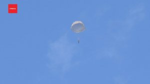 Подростки устроили прыжки с парашютом на Манском аэродроме