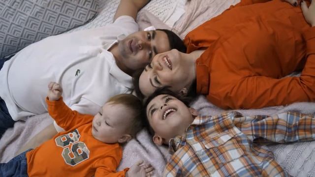С днем рождения любимой мамочке! | Очень милая и трогательная песня в подарок от мужа и детей!
