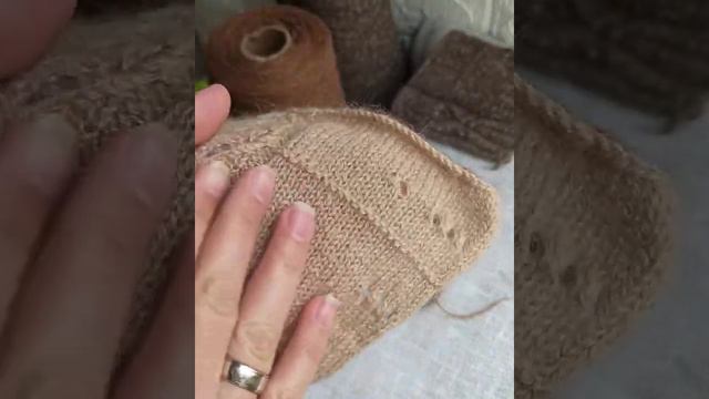 Обзор Бобинной пряжи Верблюжонок и Як от Sarlag смотреть онлайн