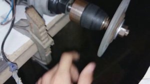 Самодельная точилка из старого шуруповёрта