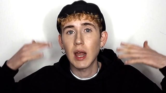 ЧТО ДЕЛАТЬ ЕСЛИ УКРАЛИ АЙФОН смотреть онлайн