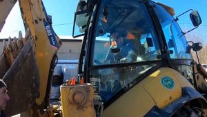 Проблема с давлением в насосе на CAT444E