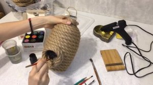 DIY.✨Декоративный улей для украшения сада своими руками ?