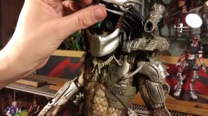 NECA 1/4 Scale Jungle Hunter Predator Action Figure with LED Lights Review