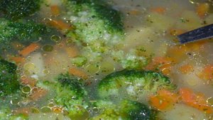 Суп с брокколи и сыром