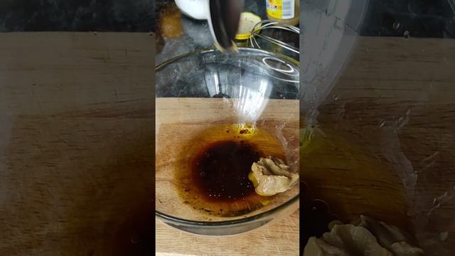 БЕЗУМНО ВКУСНЫЙ САЛАТ С РУККОЛОЙ И НЕЖНОЙ КУРИЦЕЙ | ПРОСТОЙ И ВКУСНЫЙ РЕЦЕПТ С САЛАТОМ РУККОЛОЙ !