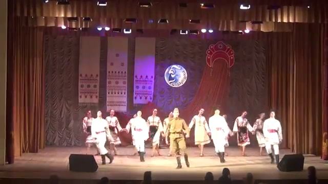 Танец "Смуглянка" танцует ансамбль "Сударушка" смотреть онлайн