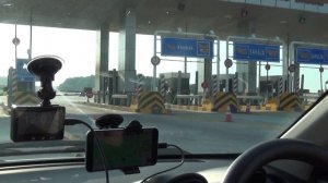 Аренда авто в Малайзии. Малазийская машина Proton Persona. Оплата автобана. Куала Лумпур