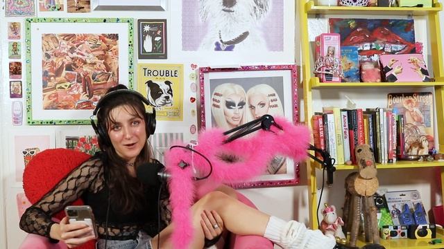 Confessing some of our most EMBARRASSING moments.. || Swipe Talk: Where Opposites Attract Podcast смотреть онлайн