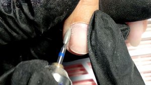 Почему ТРЕЩИНЫ на ногтях через 2 НЕДЕЛИ? НАРАЩИВАНИЕ и укрепление ногтей ГЕЛЕМ