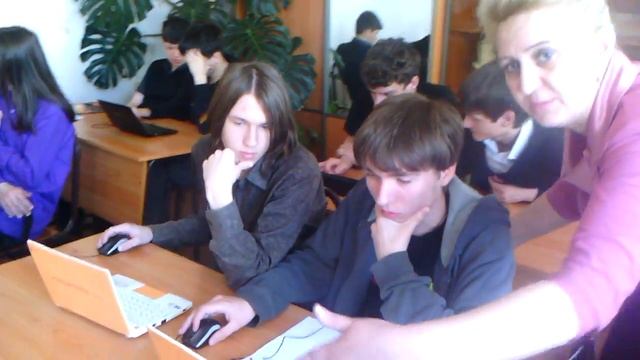 Урок биологии с нетбуками, часть 1 смотреть онлайн