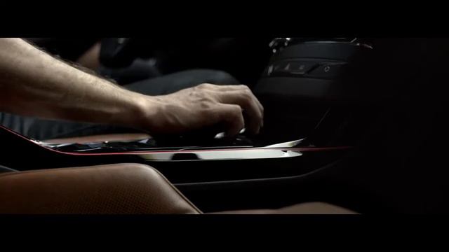 Peugeot 308 R HYbrid Power is in your hands смотреть онлайн