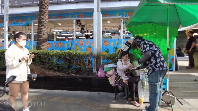 4K ?? Walking Downtown Bangkok | Pratunam Market to Central World | R Walk (Ratchaprasong SkyWalk)