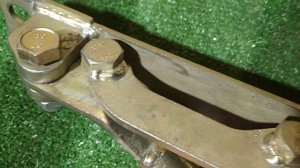 Запор борта грузовой платформы