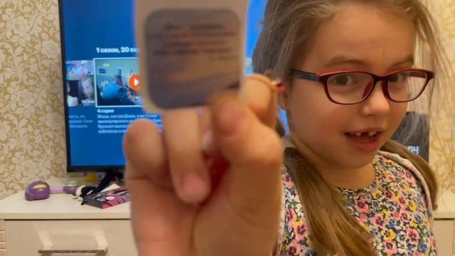 Купила сюрпризы. Один смешной ? смотреть до конца. Распаковка смотреть онлайн