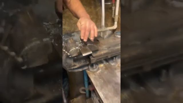 Сравнение свёрл DeWALT и Волжский инструмент #shorts смотреть онлайн