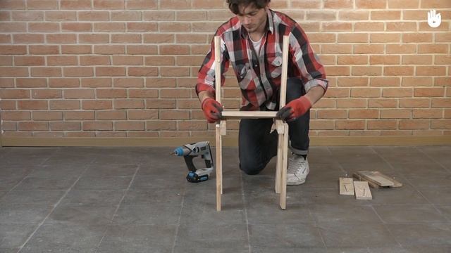 Как сделать стул из поддонов | Арт-переработка смотреть онлайн