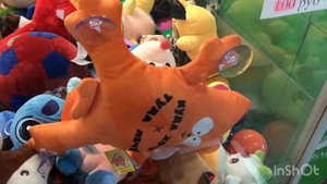 ПРИЕХАЛ В СТОЛИЦУ СЫГРАТЬ В АВТОМАТЫ С ИГРУШКАМИ ХВАТАЙКА и ВЫИГРАЛ БОЛЬШУЮ ИГРУШКУ