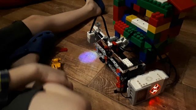 Складные ворота. Исполнение Lego mindstorm