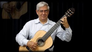 Edson Lopes plays SCARLATTI: Sonata, K.322/L.483