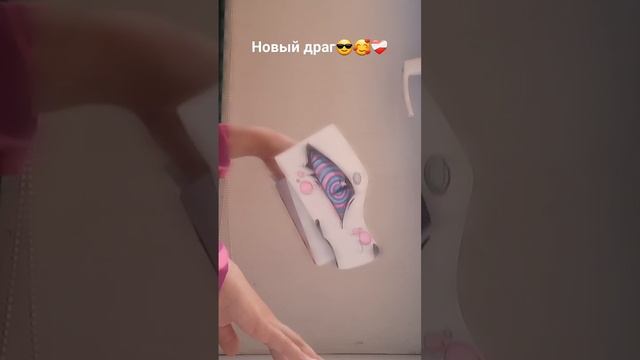 #драконы на руку#она шикарна❤️????#я в школе это сняла)и сегодня сделаю первую часть туториала) смотреть онлайн