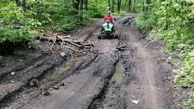 Покатушка на карьер на квадроцикле 125 кубов. смотреть онлайн