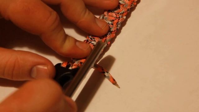 Плетение браслета из паракорда (капюшон кобры) - Paracord Bracelet