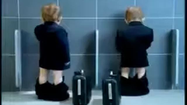 Веселая реклама памперсов!!! смотреть онлайн