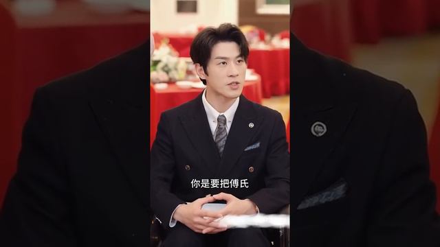 【Multi SUB】女孩被家族要求嫁給素未謀面的集團總裁，可她卻在婚禮當天逃婚，只因她要嫁給小時候救過她的大哥哥，誰知四年後的她卻和陌生人協議結婚，殊不知對方就是霸道總裁 #女頻 #虐戀 #霸道總