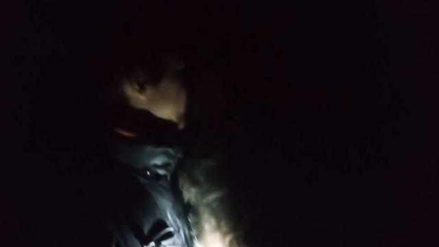 Мои дети.Идем в укрытие. Стараются держать себя в руках. Не всегда получается смотреть онлайн