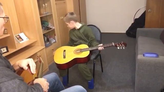 Уроки гитары с детьми смотреть онлайн