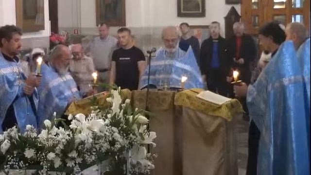 30 августа 18:00 (прямая трансляция) - Утреня, Чин погребения Пресвятой Богородицы, 1 Час смотреть онлайн