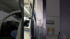 Kia Sportage 2022 снятие средней стойки