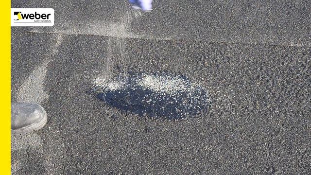 Jak naprawić dach? Instrukcja remontu dziurawego dachu przy użyciu masy dekarskiej weber.tec 911 смотреть онлайн